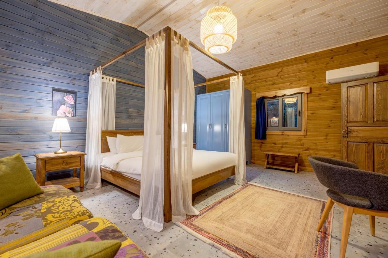 Hostal Turkuazkoey Finike Exterior foto
